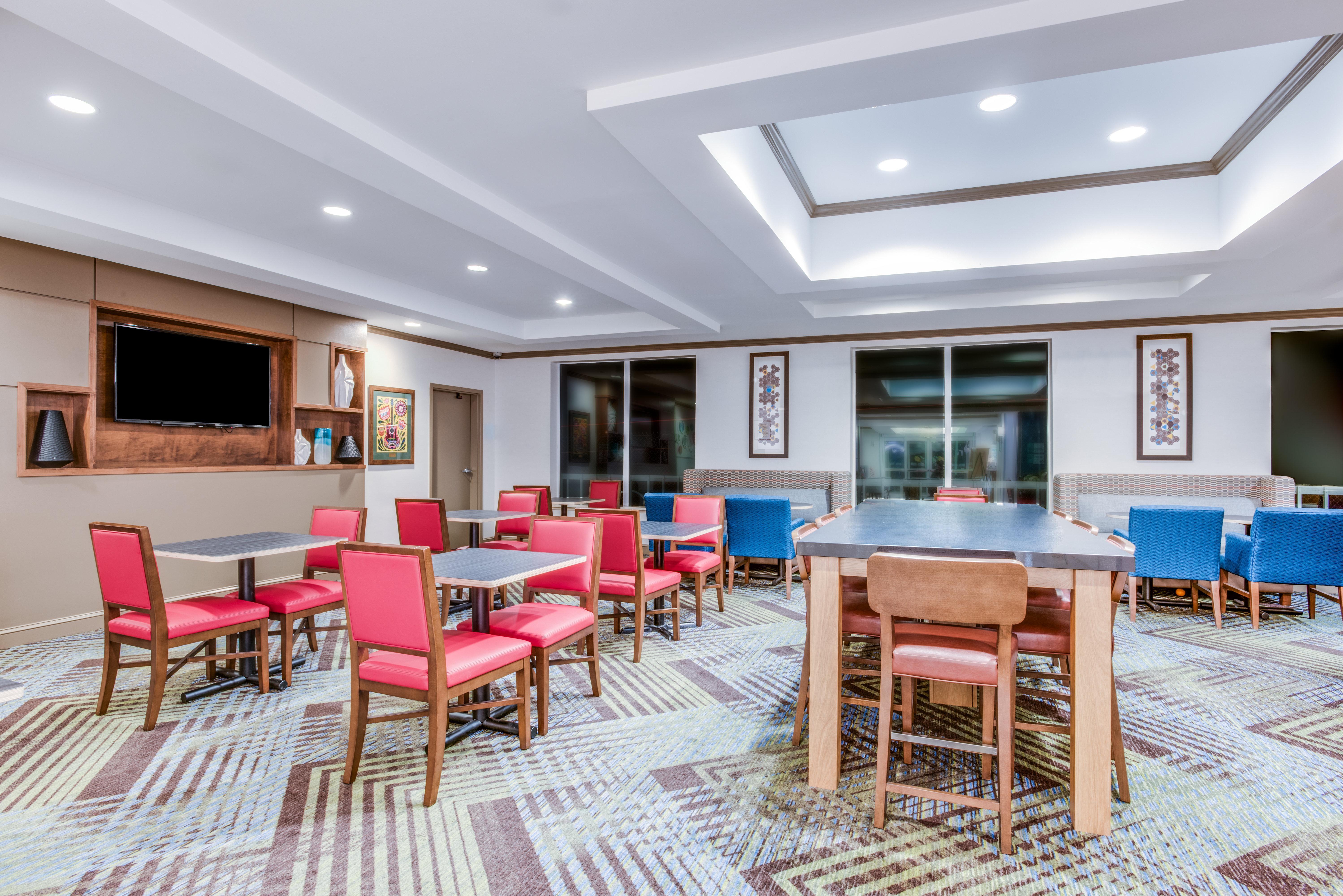 Holiday Inn Express Hotel & Suites Bethlehem By Ihg Esterno foto