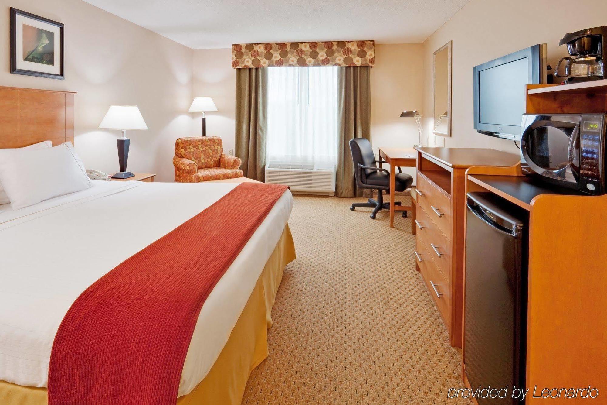 Holiday Inn Express Hotel & Suites Bethlehem By Ihg Esterno foto